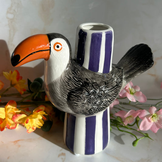 toekan vaas – kleurrijke decoratieve vaas met strepen